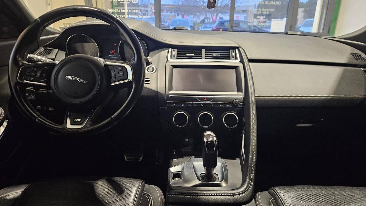 Jaguar E-Pace 2.0d i4 R-Dynamic awd 150cv auto my19
