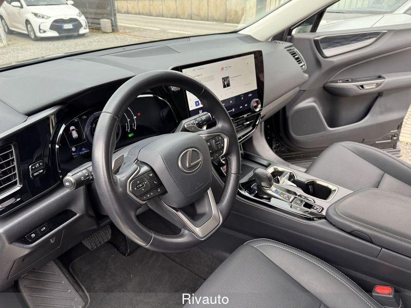 Lexus NX Hybrid Premium 4WD MY22