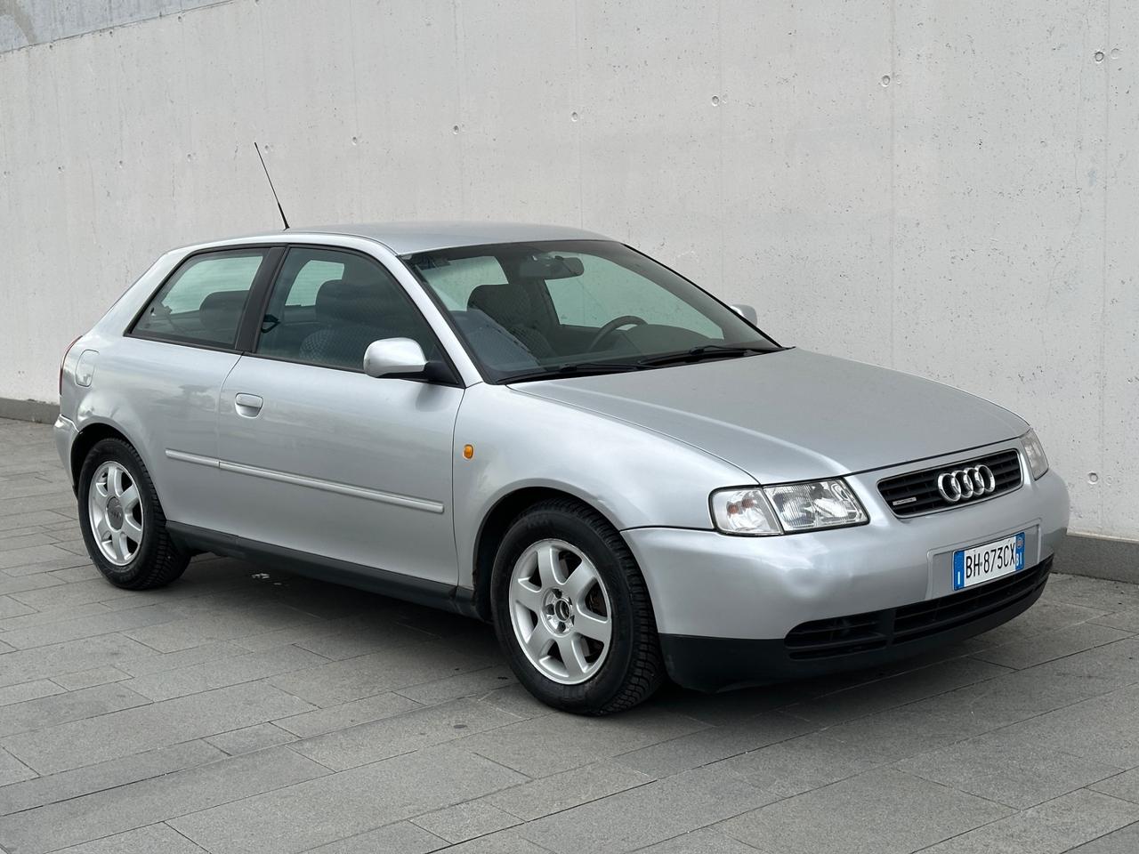 Audi A3 1.8 T 20V cat 3p. quattro Attraction