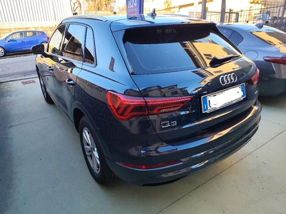 Audi Q3 2.0 Quattro Business 190cv - 2020