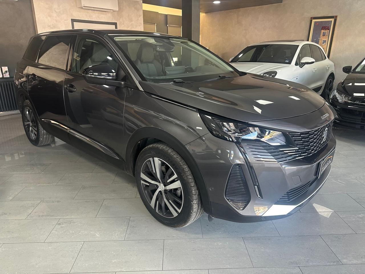 Peugeot 5008 GT 1.5 Blue HDI 130 7 posti #8133