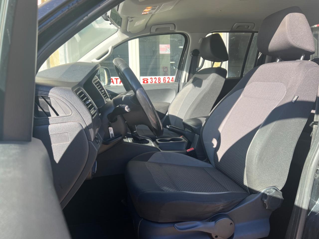 Volkswagen Amarok 3.0 V6 TDI 4MOTION BMT permanente aut. DC Highline