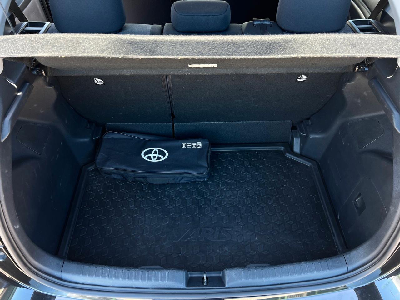 Toyota Yaris 1.5 Hybrid 5 porte Trend PREZZO REALE