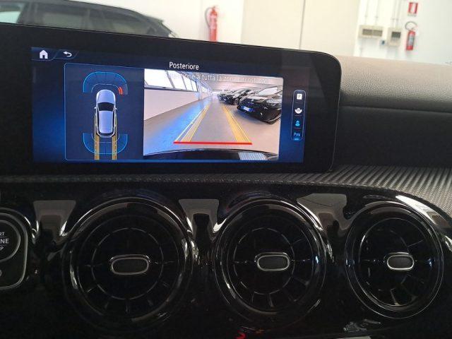 MERCEDES-BENZ A 180 d Automatic Advanced