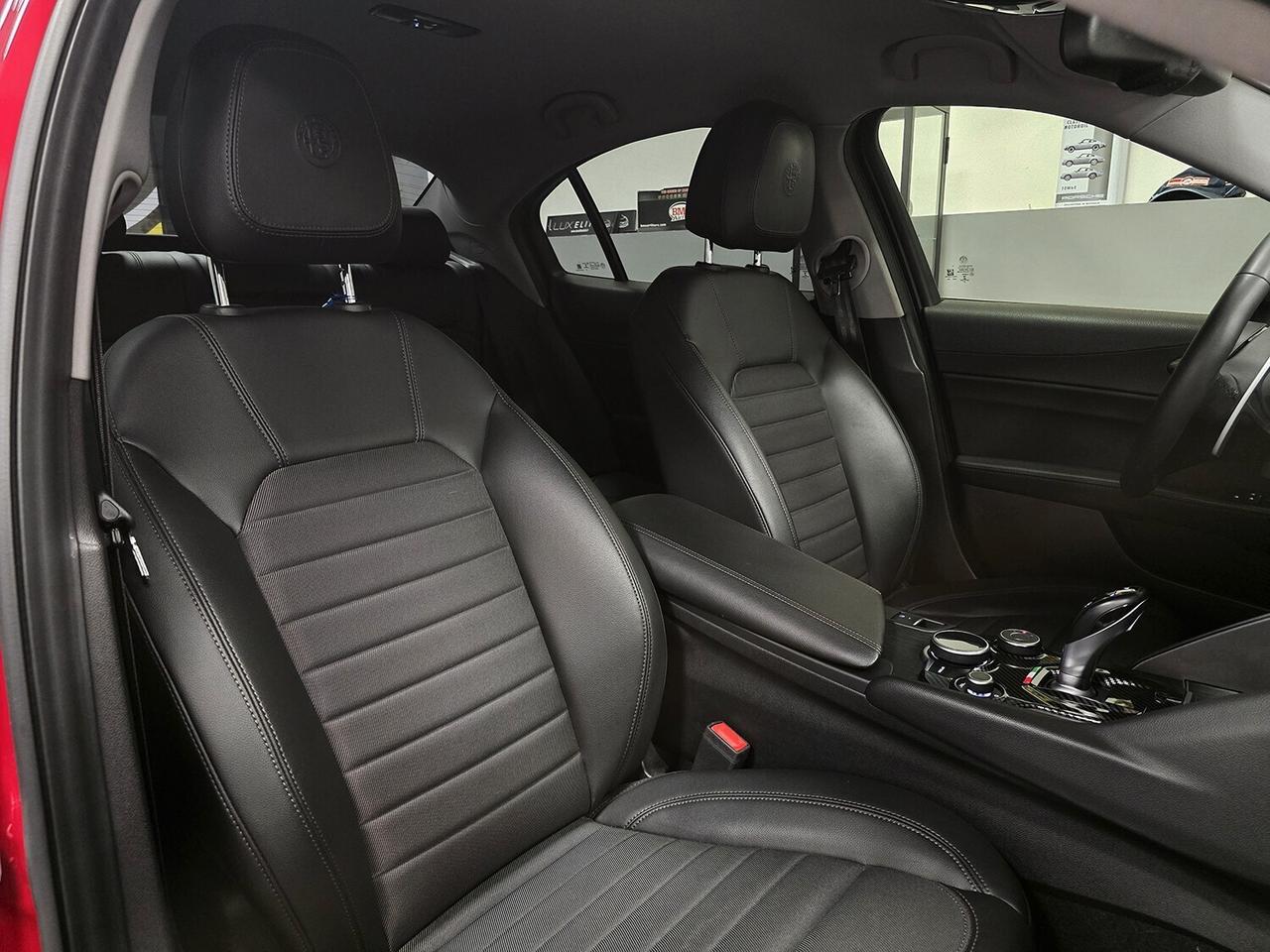 Alfa Romeo Giulia 2.2 T BUSINESS 190CV ROSSO ALFA_FATTURE_CARBONIO