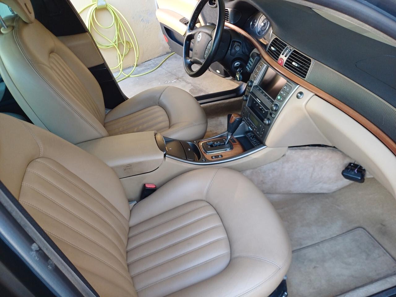 Lancia Thesis 3.0 V6 24V aut. Emblema