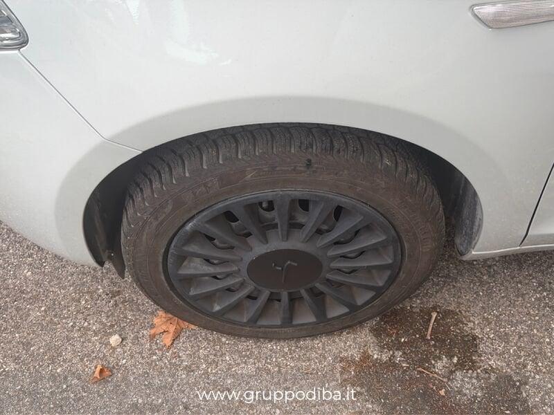Lancia Ypsilon III 2015 Benzina 1.2 Silver 69cv
