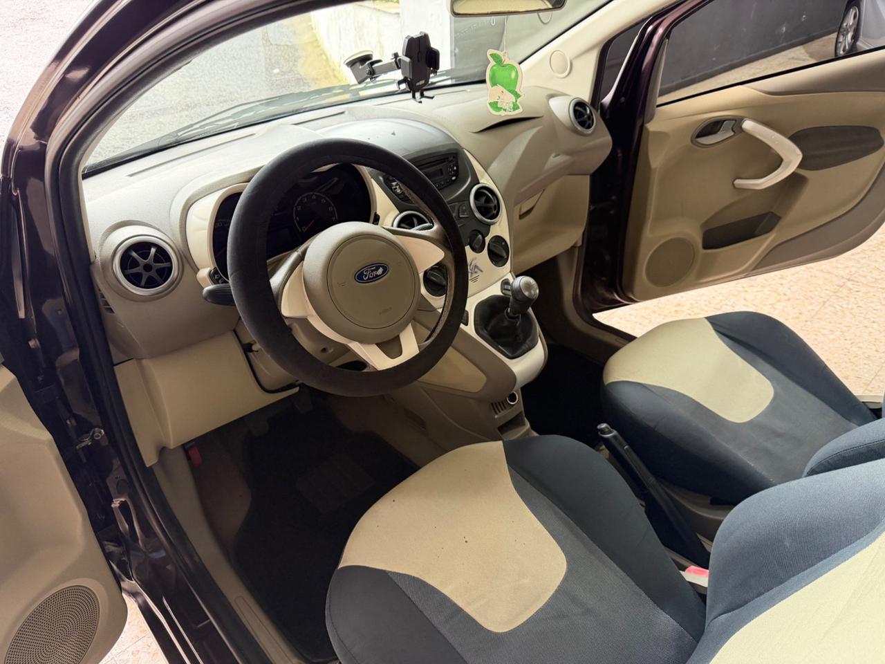 Ford Ka 1.2 8V 69CV Titanium 2009