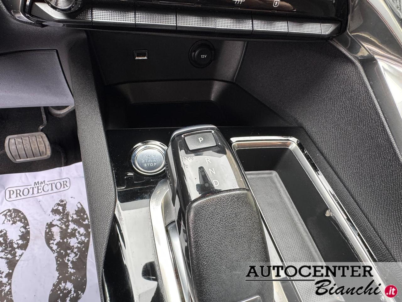 Peugeot 3008 3008 1.5 bluehdi Active Business s&s 130cv eat8