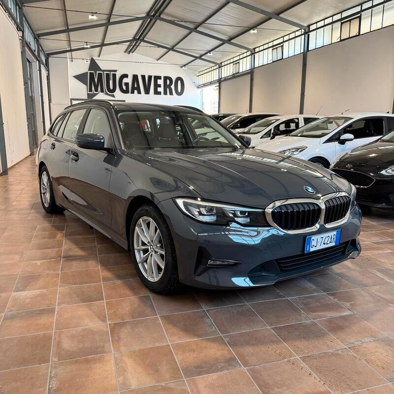 BMW SERIE 3 318d SW ADVANTAGE TOURING AUTOMATICA