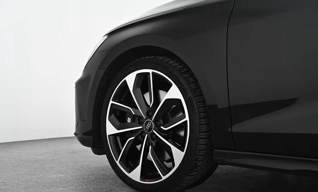 Audi S3 Sportback 2.0 TFSI quattro S-TRONIC LED