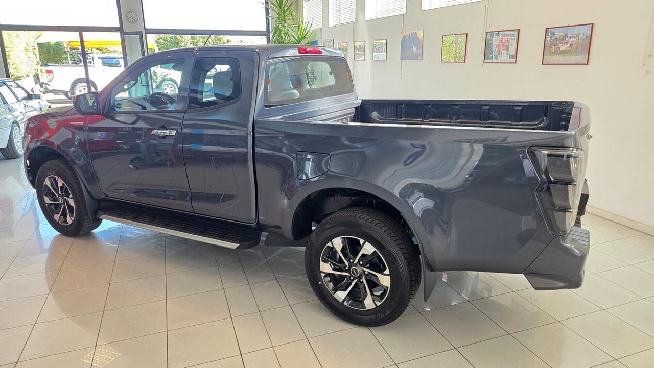 Isuzu D-Max N60 2.2 164 CV SPACE CAB PRESTIGE CASSONE LUNGO