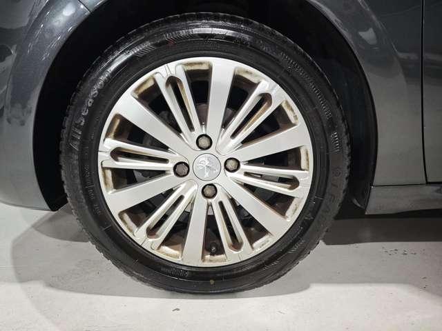 Peugeot 208 Neopatentati Benzina Euro 6 Cinghia nuova