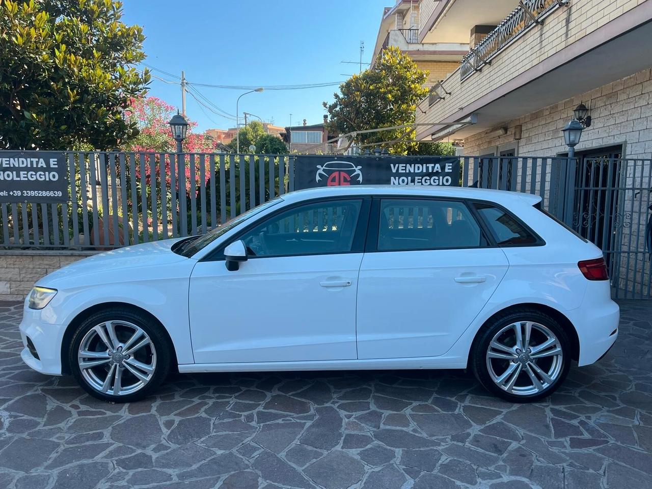 Audi A3 SPB 35 TDI S tronic Admired SLINE