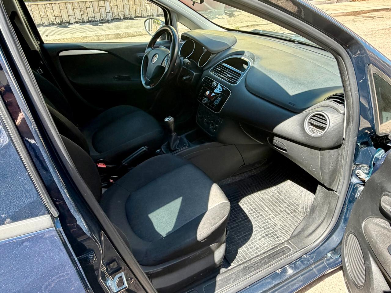 Fiat Punto 1.3 MJT 95 CV 5p "STREET"-'16