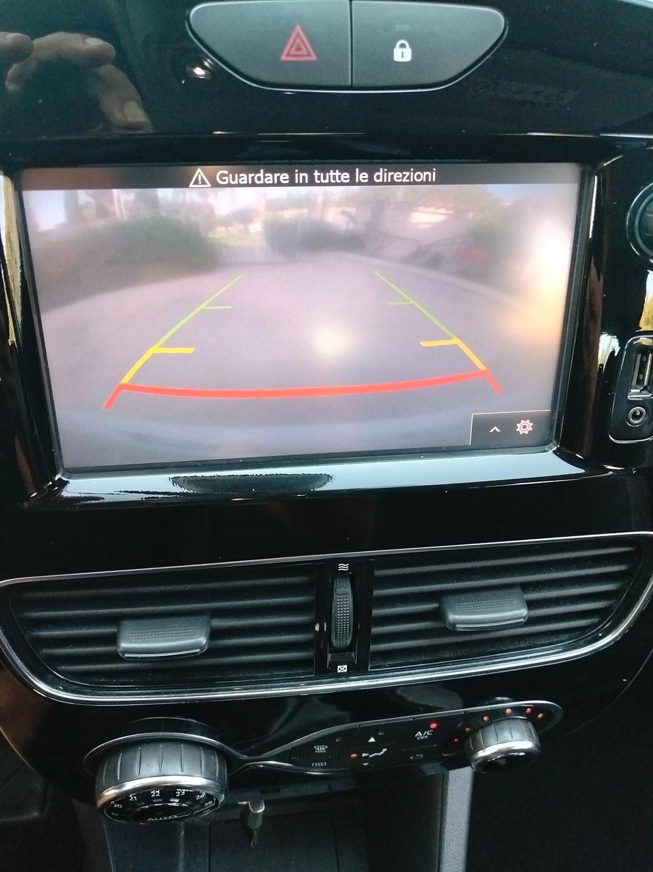 Renault Clio dCi 8V 90CV Start&Stop 5 porte Energy Intens