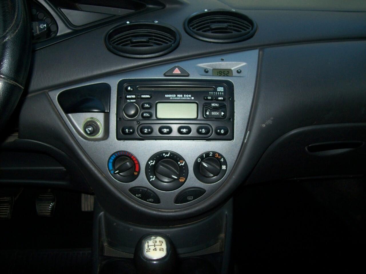 Ford Focus SW 1.8 TDCi 115CV
