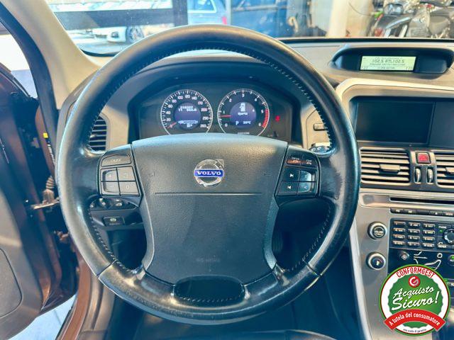 VOLVO XC60 2.4 D AWD Momentum