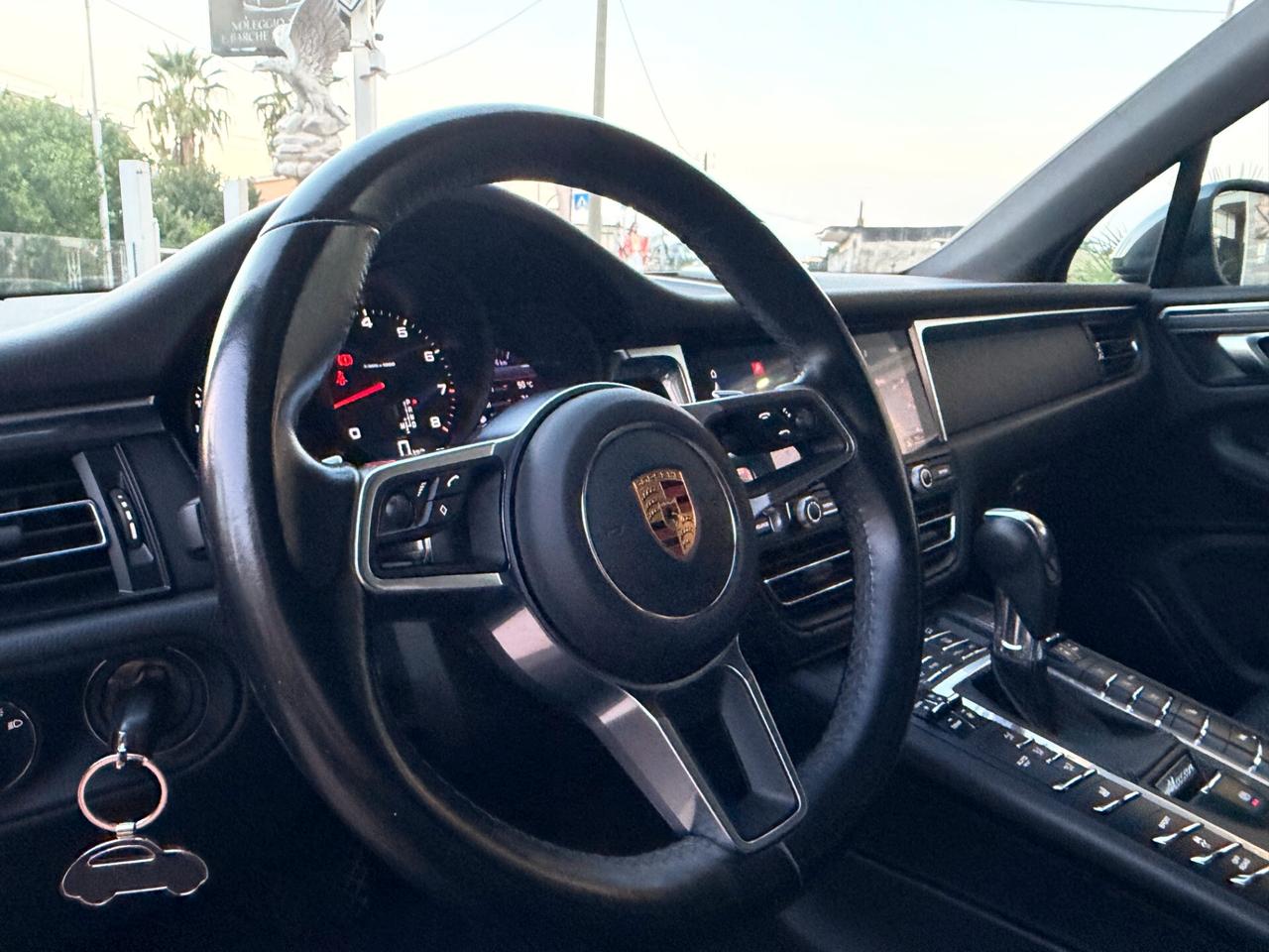 Porsche Macan 2.0 245- 2021-TETTO-FULLED-21^