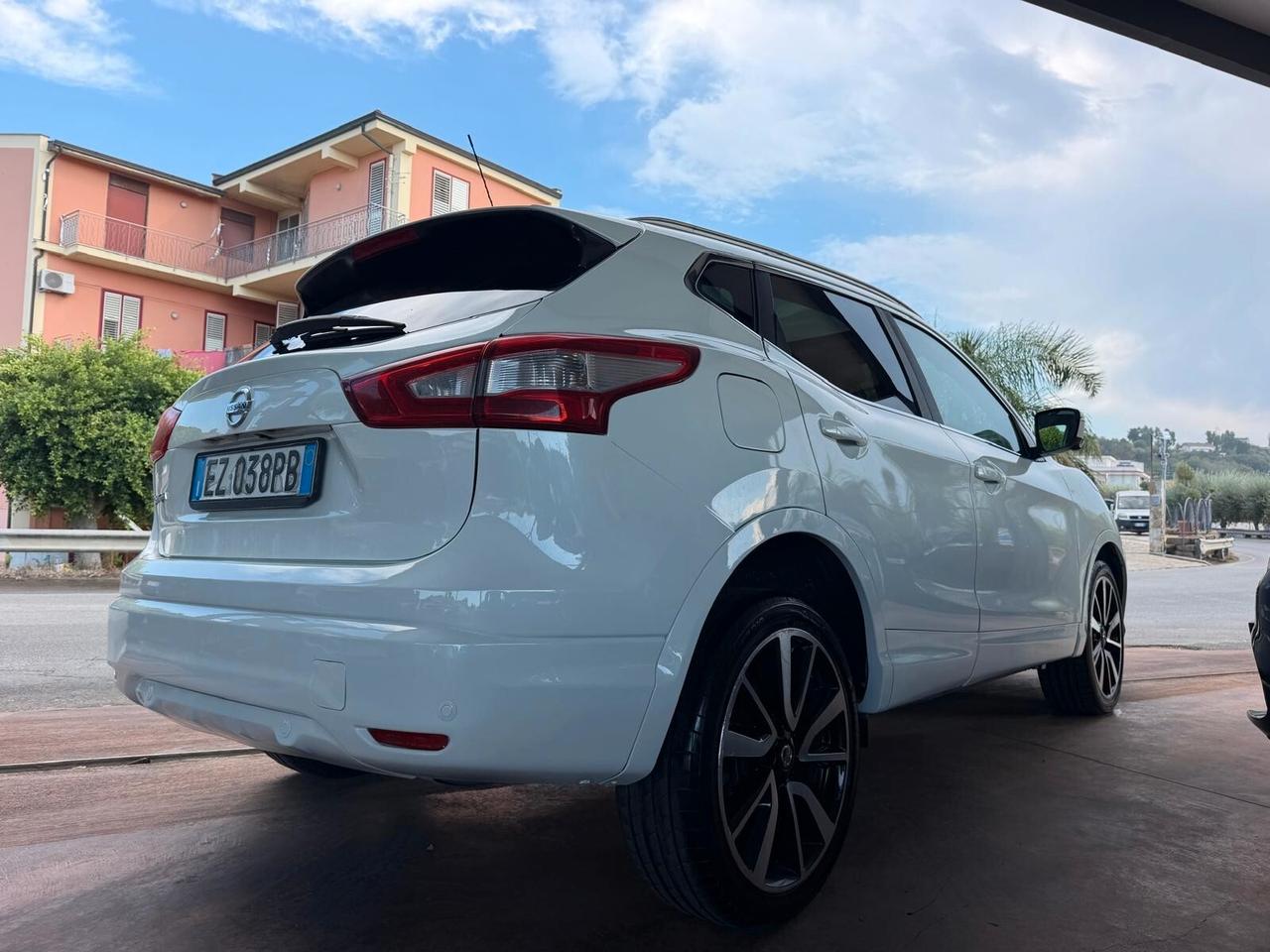 Nissan Qashqai 1.6 dCi 2WD Tekna