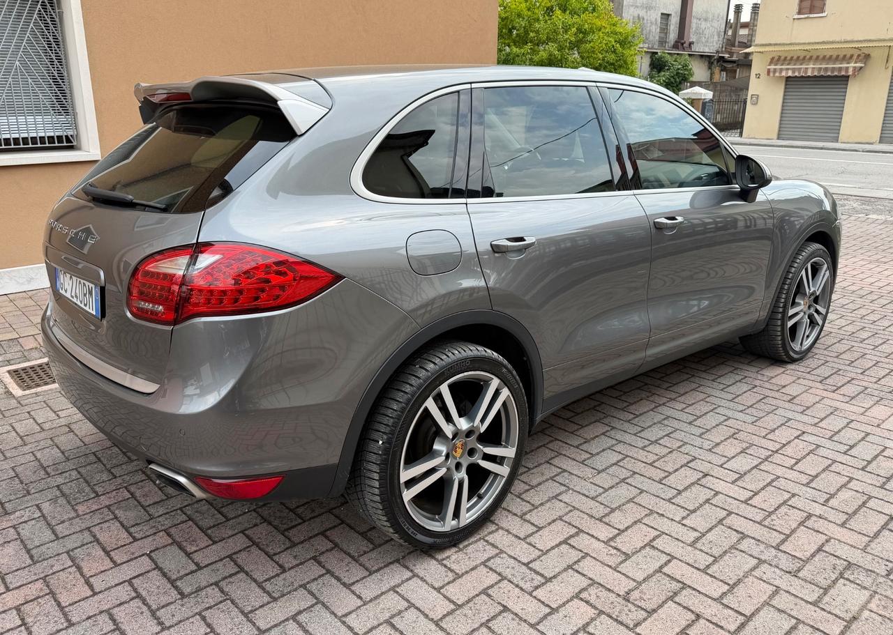 Porsche Cayenne 3.0 Diesel Perfetta