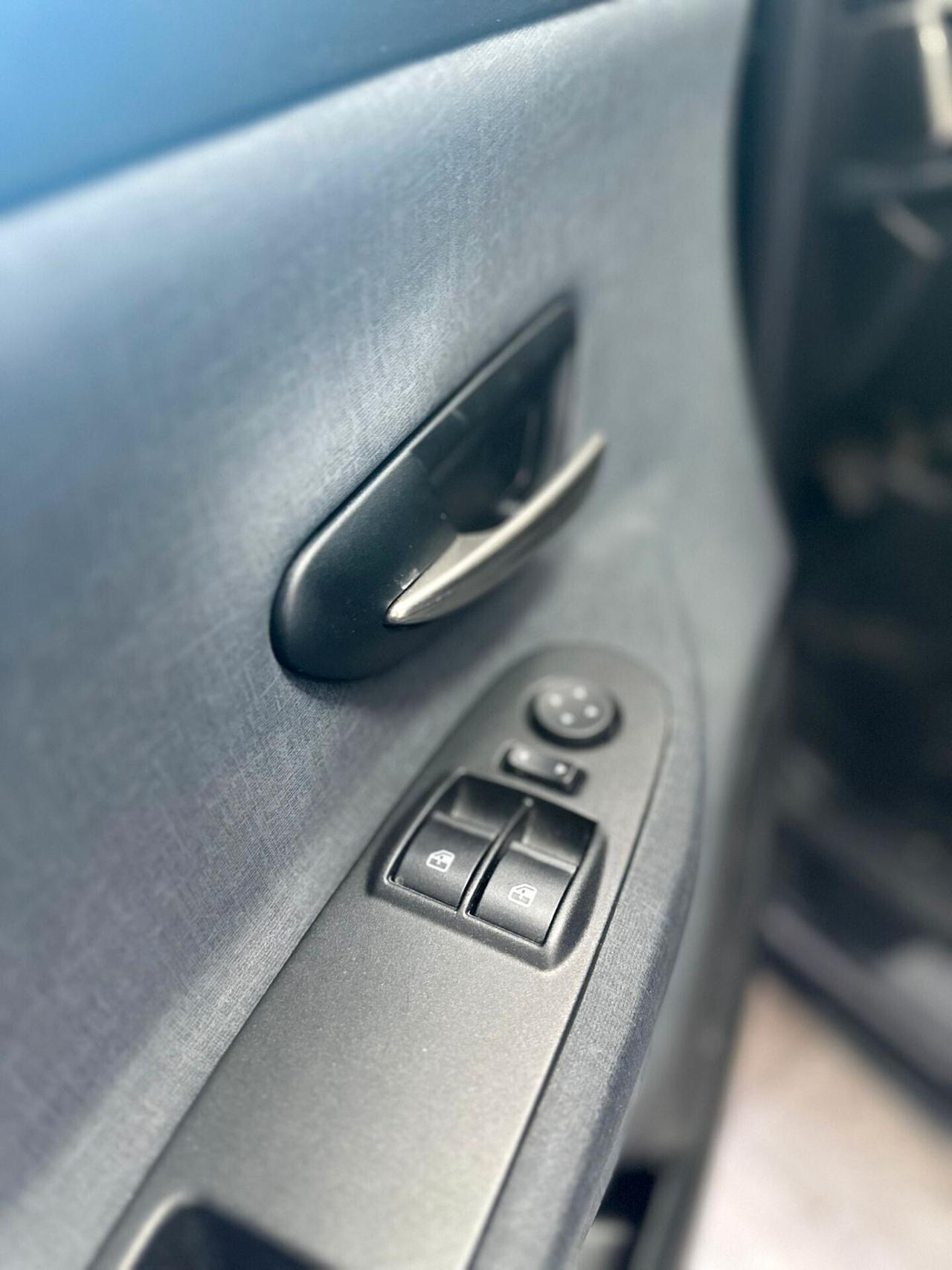 Lancia Ypsilon 1.0 FireFly 69cv Hybrid Ecochic Gold 2021