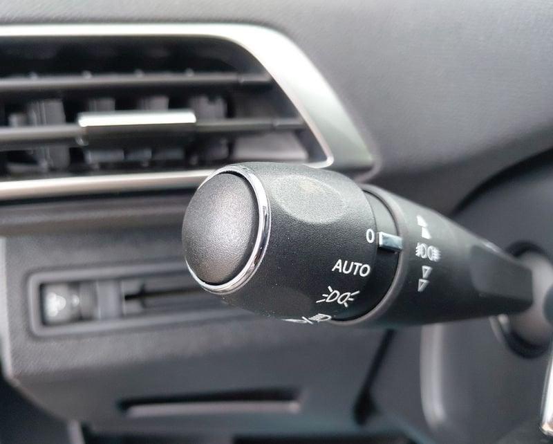 Peugeot 3008 3008 1.5 bluehdi Allure s&s 130cv eat8