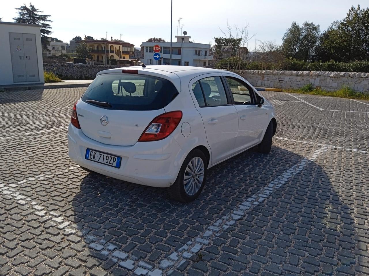 Opel Corsa 1.2 85CV 5 porte GPL-TECH One - MOTORE NUOVO