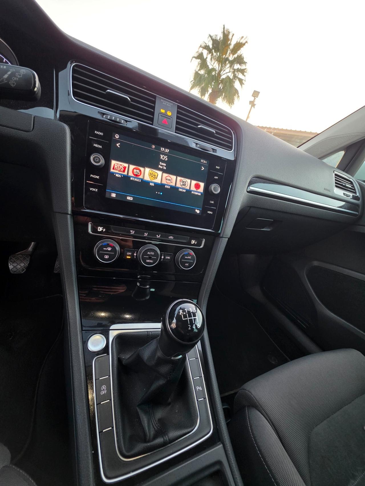 Volkswagen Golf 1.5 TGI 5p. Business BlueMotion Technology