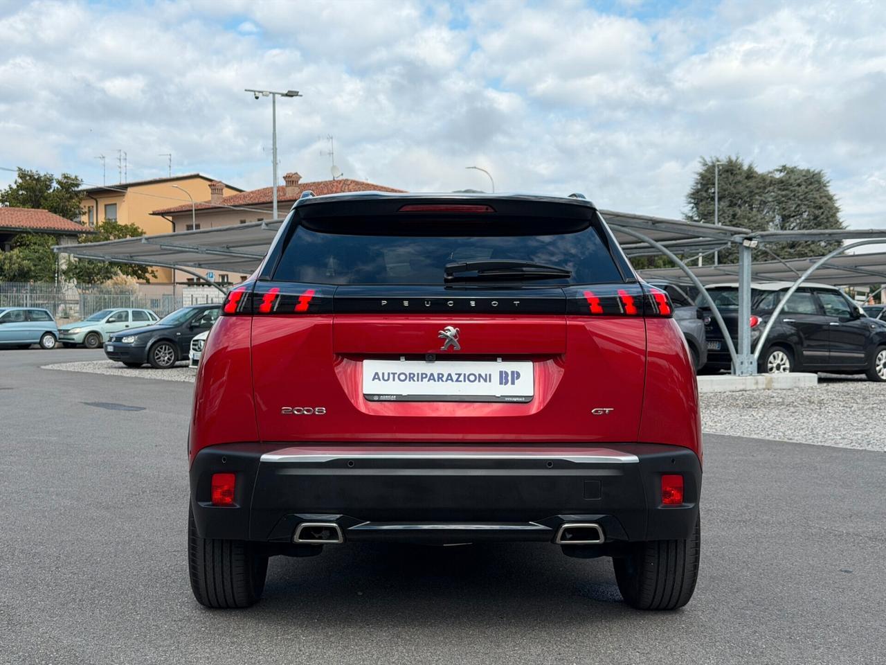 Peugeot 2008 PureTech 130 S&S EAT8 GT
