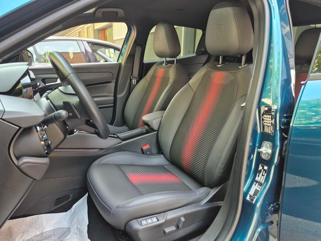 Alfa Romeo Junior 1.2 136 CV Hybrid eDCT6 Speciale