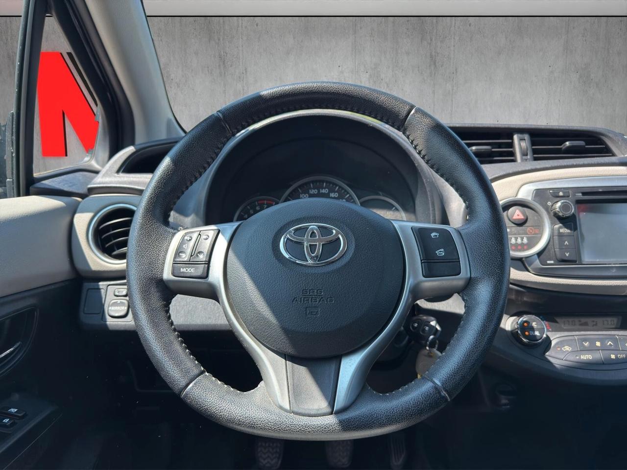 Toyota Yaris 1.3 5 porte Active