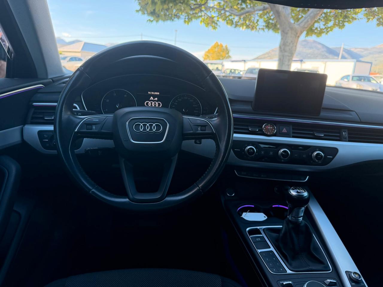Audi A4 Avant 2.0 TDI 150 CV SLINE
