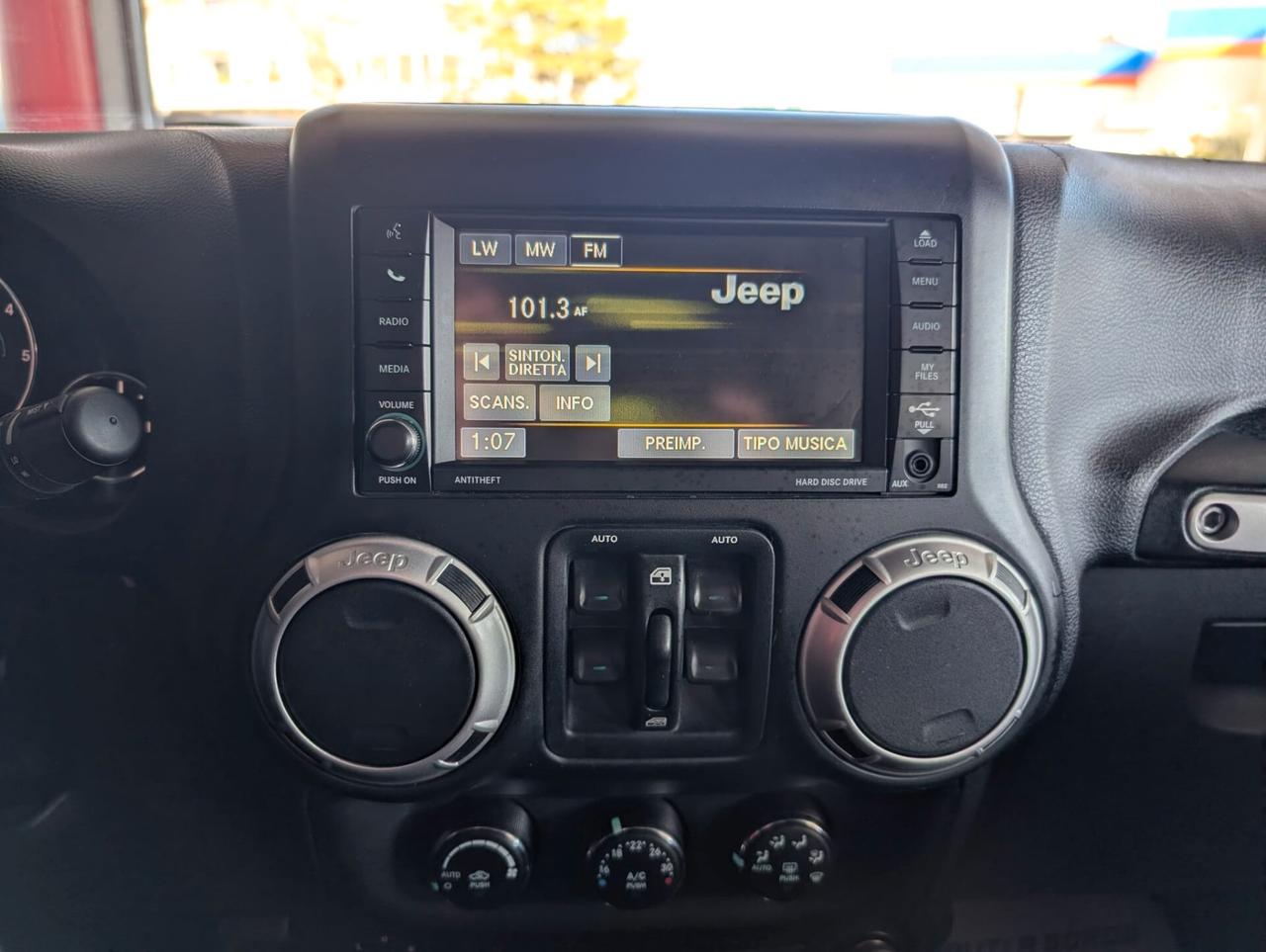 Jeep Wrangler 2.8 CRD DPF Sport Auto