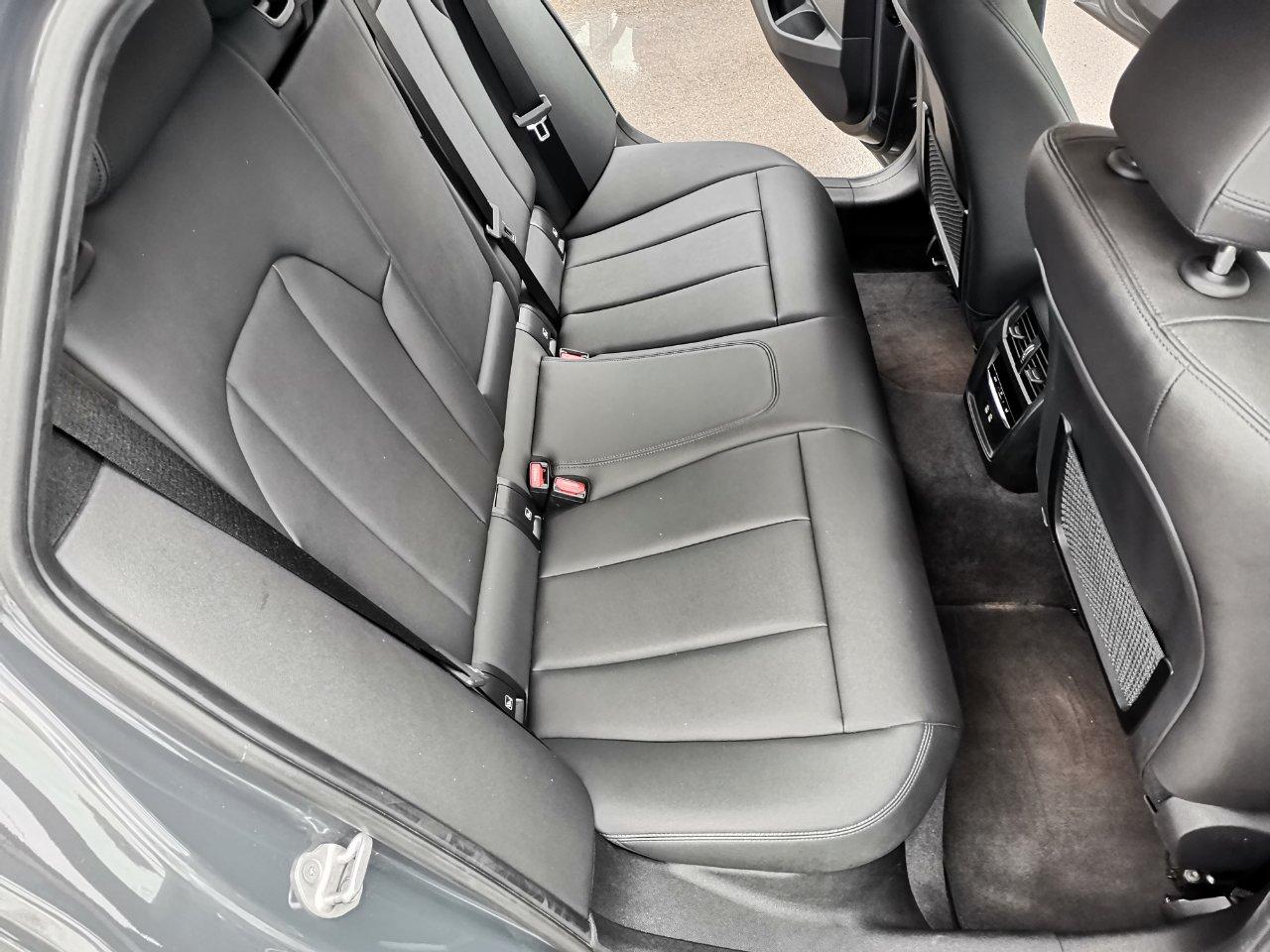 BMW 320 d Touring mhev 48V xdrive Business Advantage auto