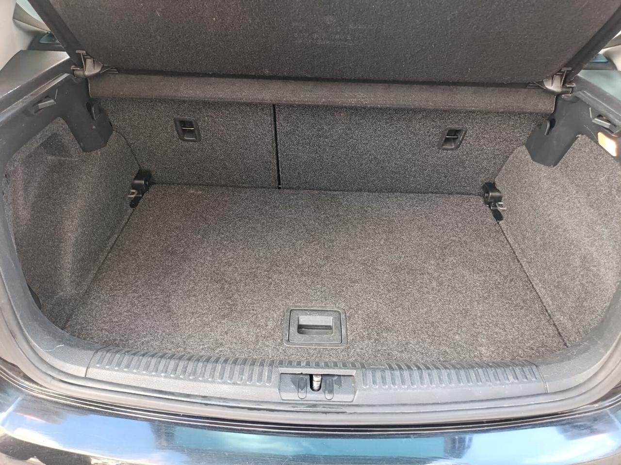 Volkswagen Polo 1.4 DSG 5 porte Highline