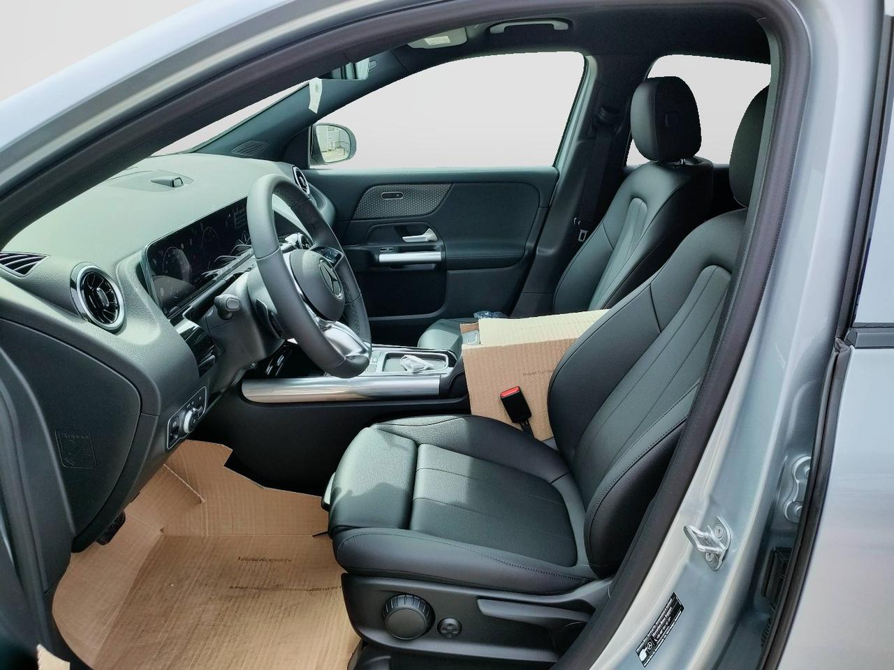 Mercedes-Benz GLA 200 d automatic