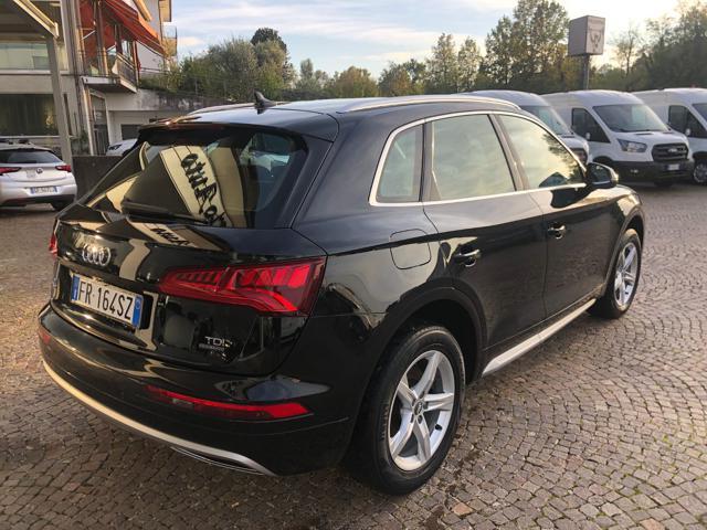 AUDI Q5 2.0 TDI quattro S tronic Business Sport