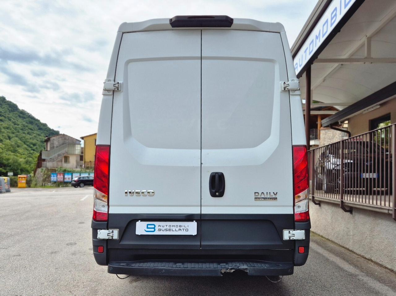 Iveco Daily 35S14 2.3 HPT Automatico Furgone