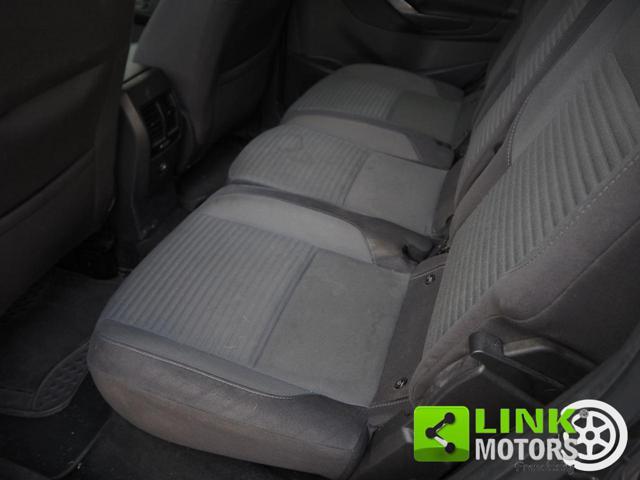 FORD C-Max 1.5 TDCi 120CV Titanium *UNIPRO*