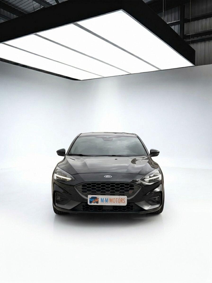 Ford Focus ST LINE