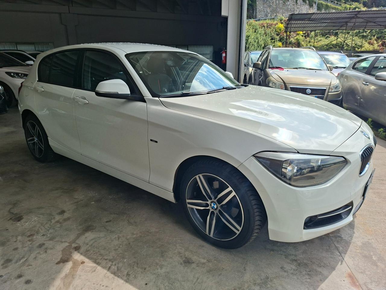 Bmw 118 118d 5p. Sport