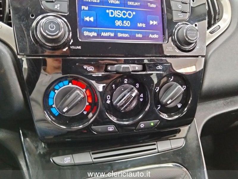 Lancia Ypsilon 1.2 69 CV 5 porte Gold