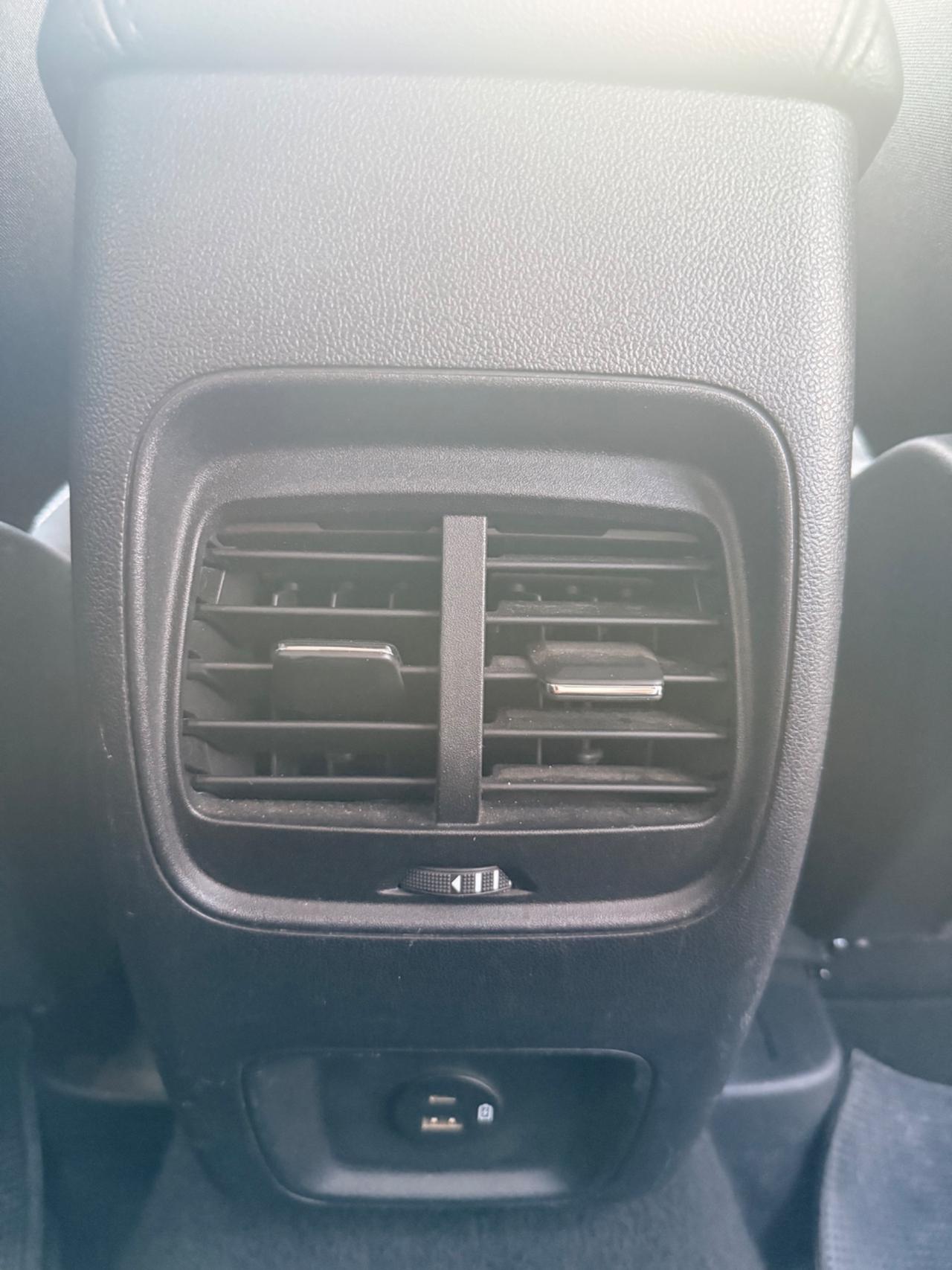 Ford Kuga 1.5 EcoBlue 120 CV 2WD Titanium