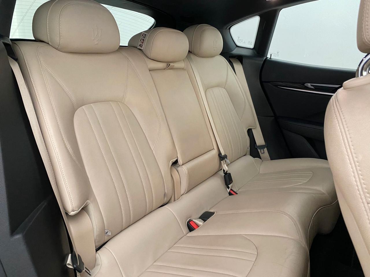 Maserati Levante V6 Diesel 275 CV AWD Granlusso