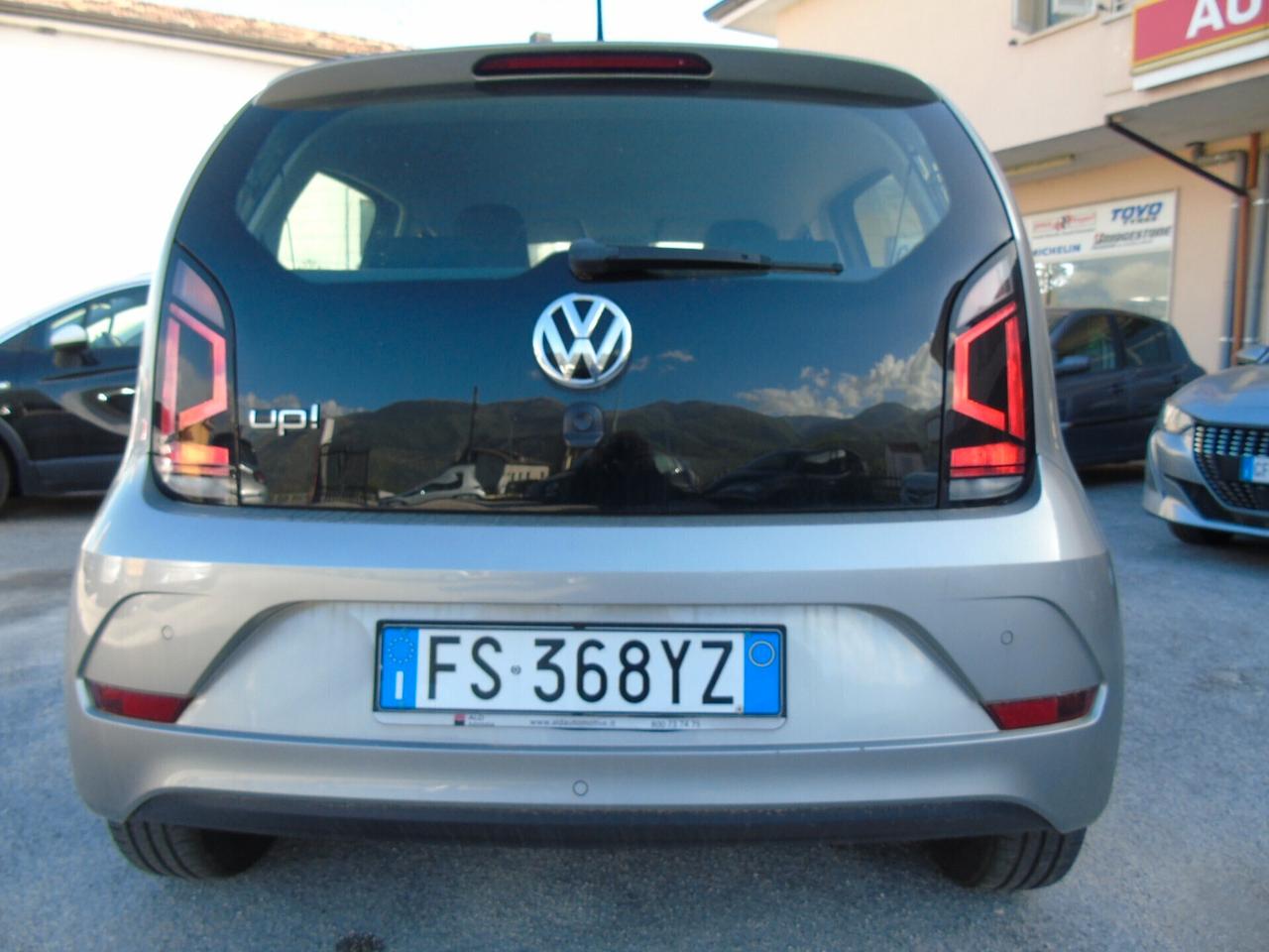 Volkswagen UP! 1.0 5p (SOLO 34000 Km) OK Neopatentati