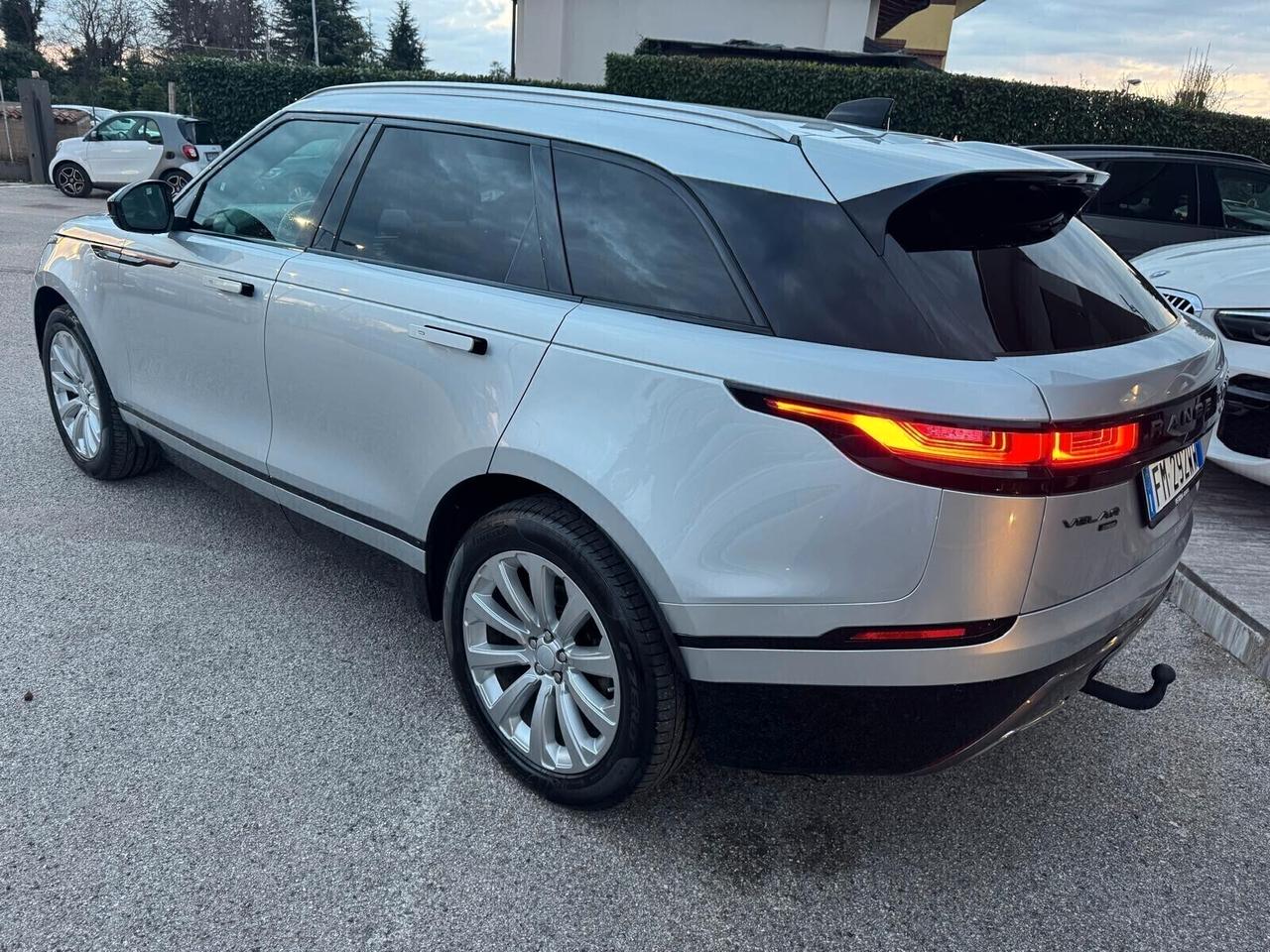 Land Rover Range Rover Velar Range Rover Velar 3.0 V6 SD6 300 CV R-Dynamic HSE
