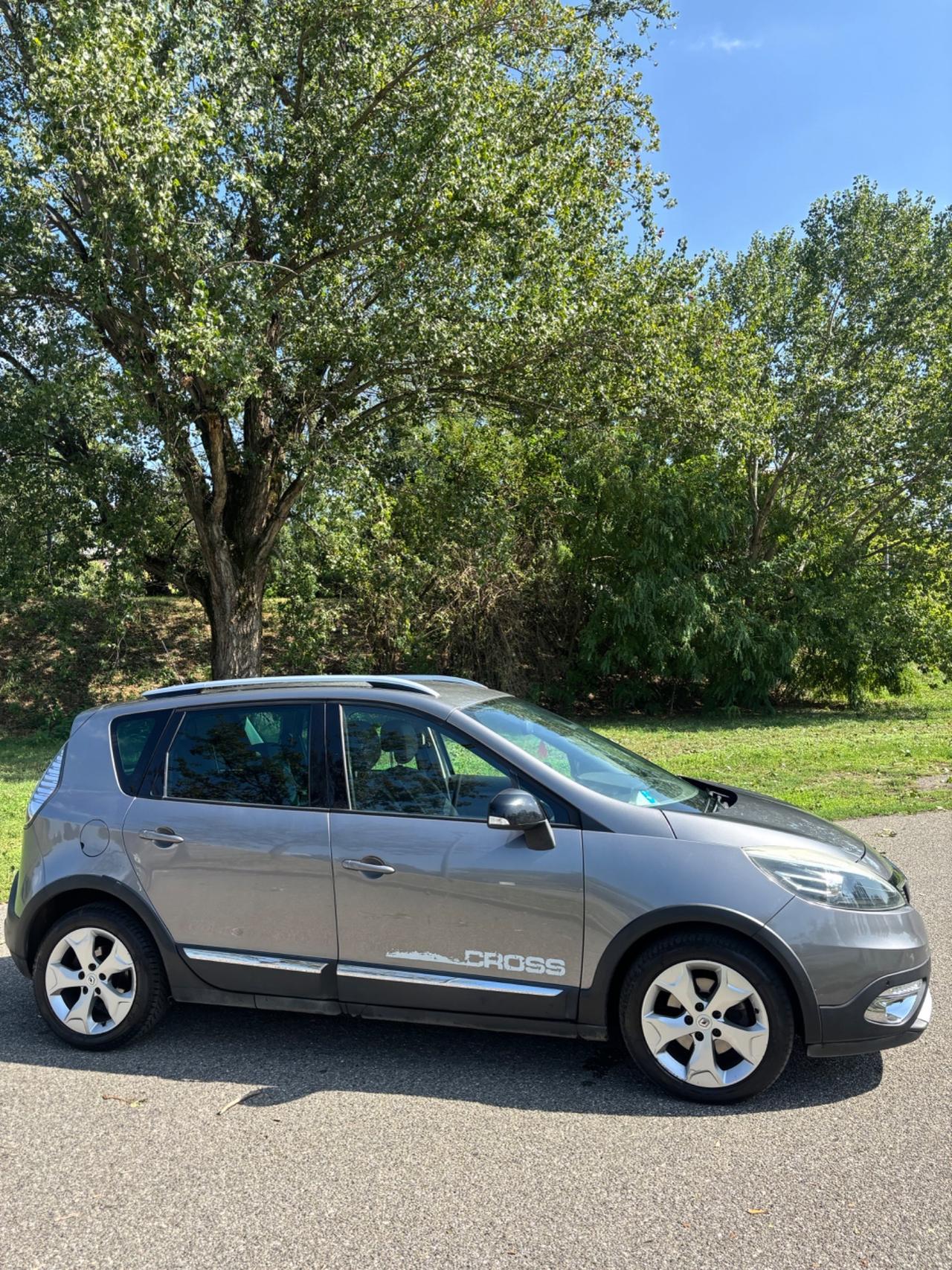 Renault Scenic Scénic XMod Cross 1.5 dCi 110CV Start&Stop Energy