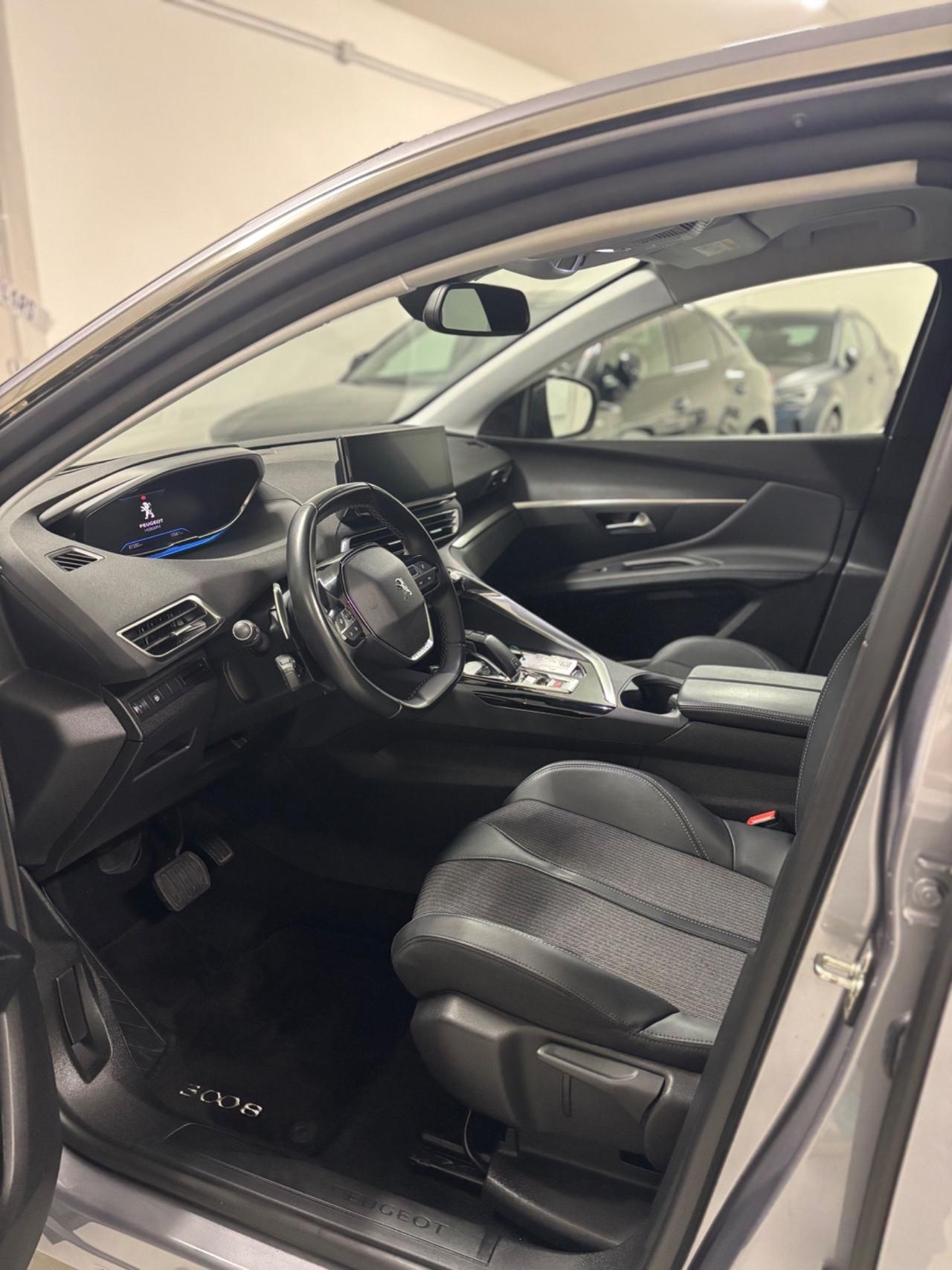 Peugeot 3008 BlueHDi 130 S&S EAT8 Allure Pack