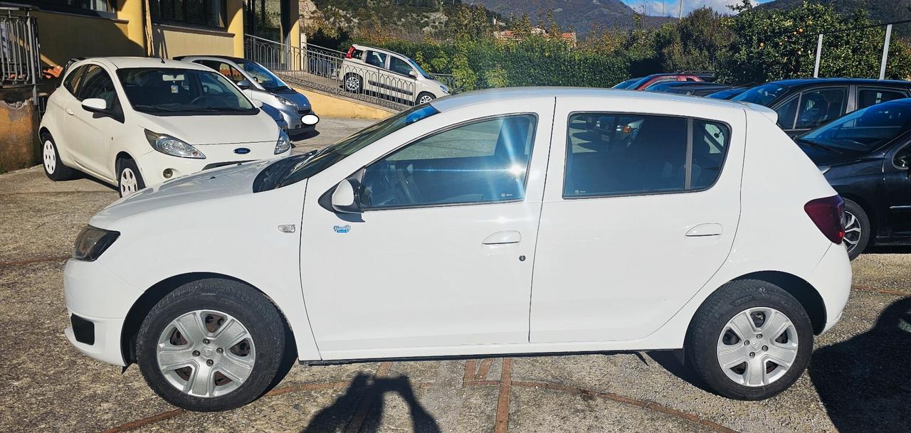 Dacia Sandero 1.2 75CV NAVI 2016 82000 KM GARANZIA